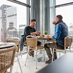 Cabinn Odense 2*