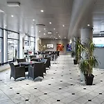 Hotel Cabinn Odense 2*