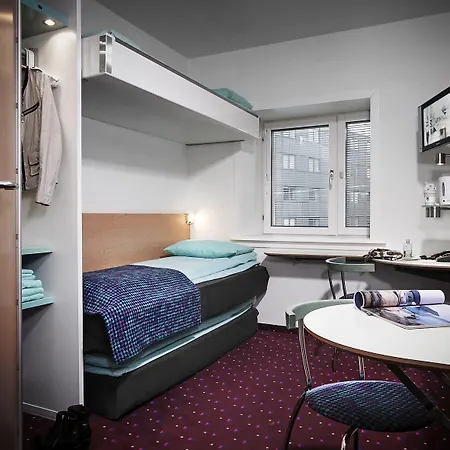 Hotel Cabinn Odense 2*