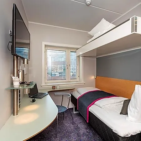 Cabinn Odense Otel 2*