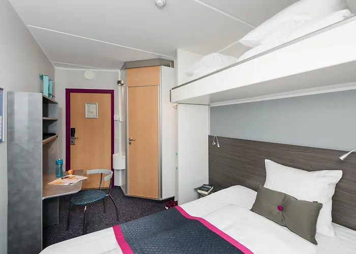 Cabinn Odense Hotell 2*