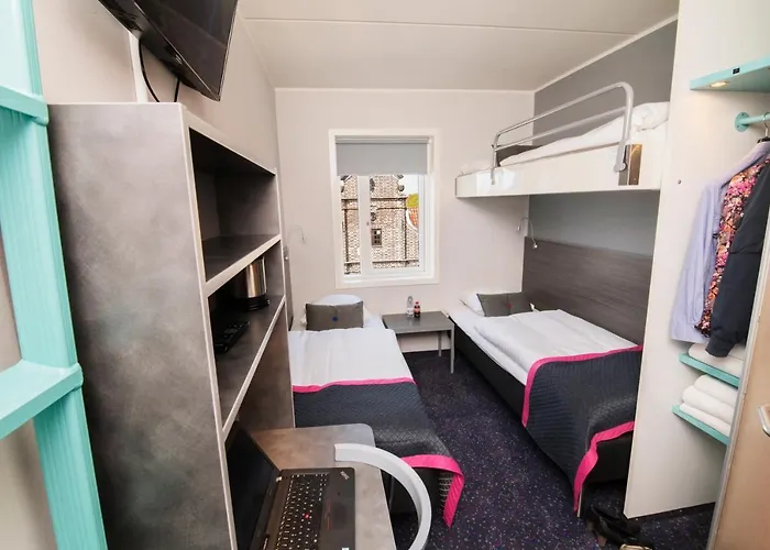 欧登塞卡宾酒店 2* 欧登塞