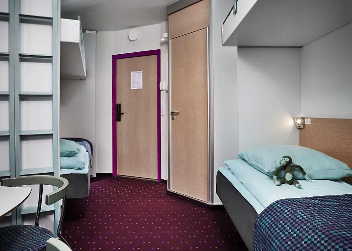 Cabinn Odense Hotell 2*