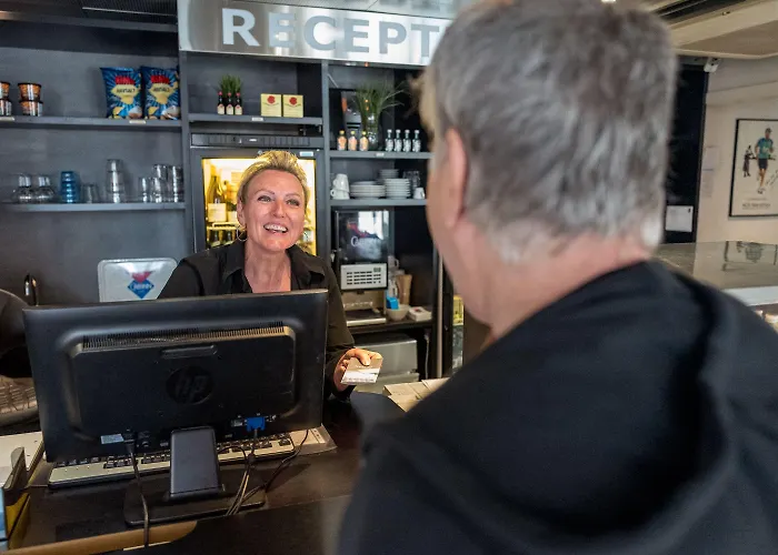 欧登塞卡宾酒店 酒店 欧登塞